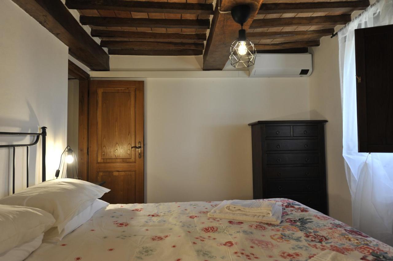 La Casa Colonica Villa Tuoro sul Trasimeno Exterior photo