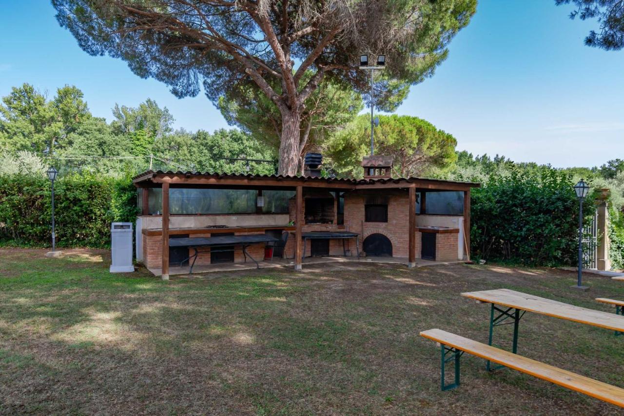 La Casa Colonica Villa Tuoro sul Trasimeno Exterior photo